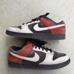 Nike Dunk Low Red Panda